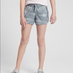 Athleta Girl Light Grey Camo Shorts (kids xl/14)